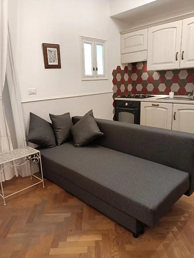 At Home Lettieri Naples Bed & Breakfast