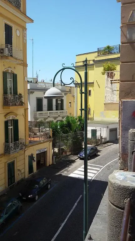 Bed & Breakfast At Home Lettieri Naples