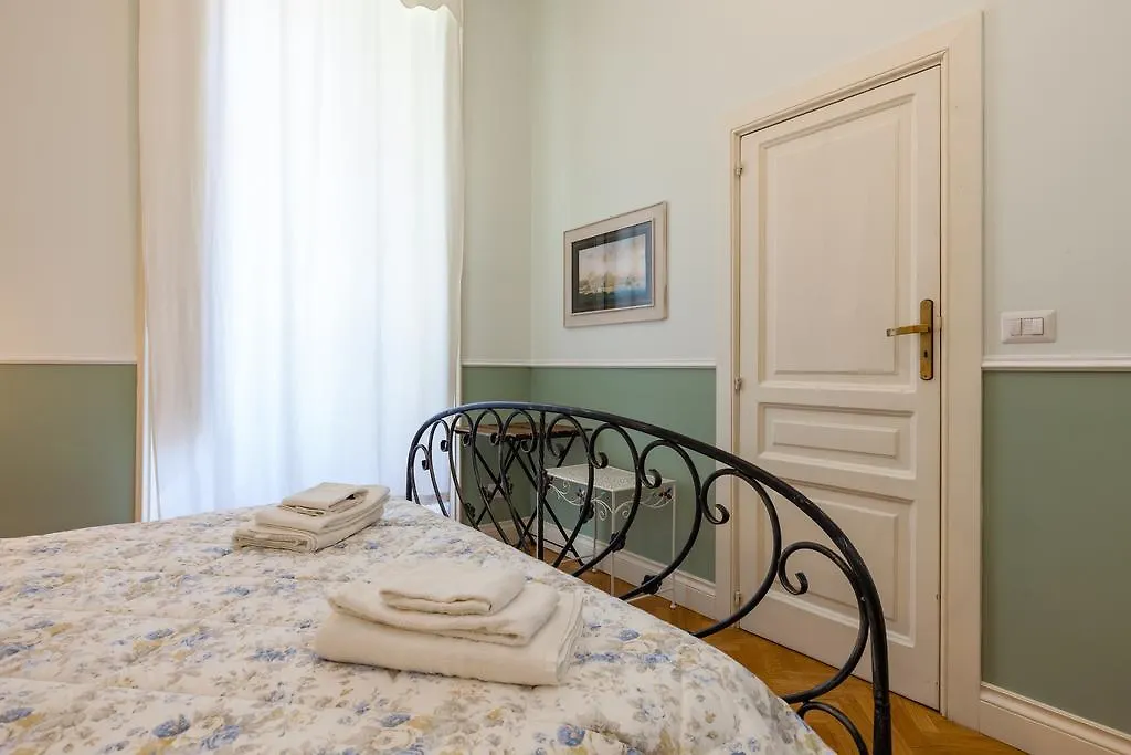 At Home Lettieri Naples 4*,  Italy