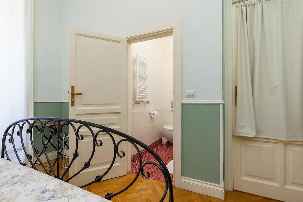 Bed & Breakfast At Home Lettieri Naples