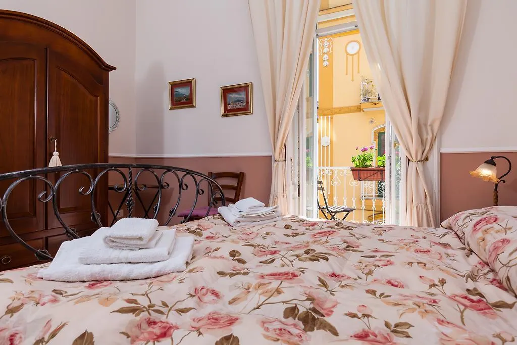 At Home Lettieri Naples 4*,  Italy