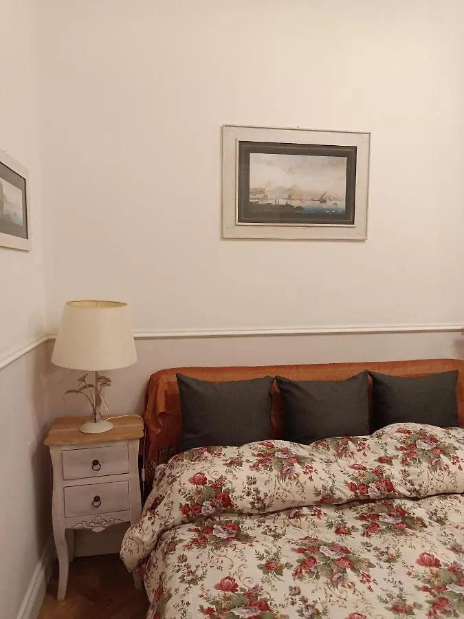 At Home Lettieri Naples 4*,